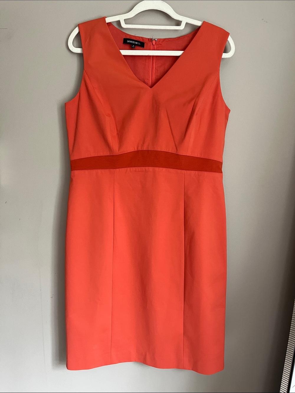 Lafayette 148 New York Coral Orange V-Neck Sleeveless Sheath Dress size 12